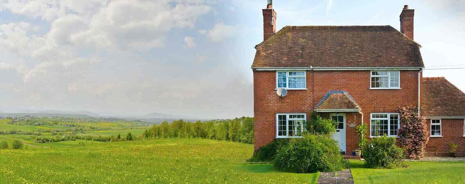 Detached house in countryside